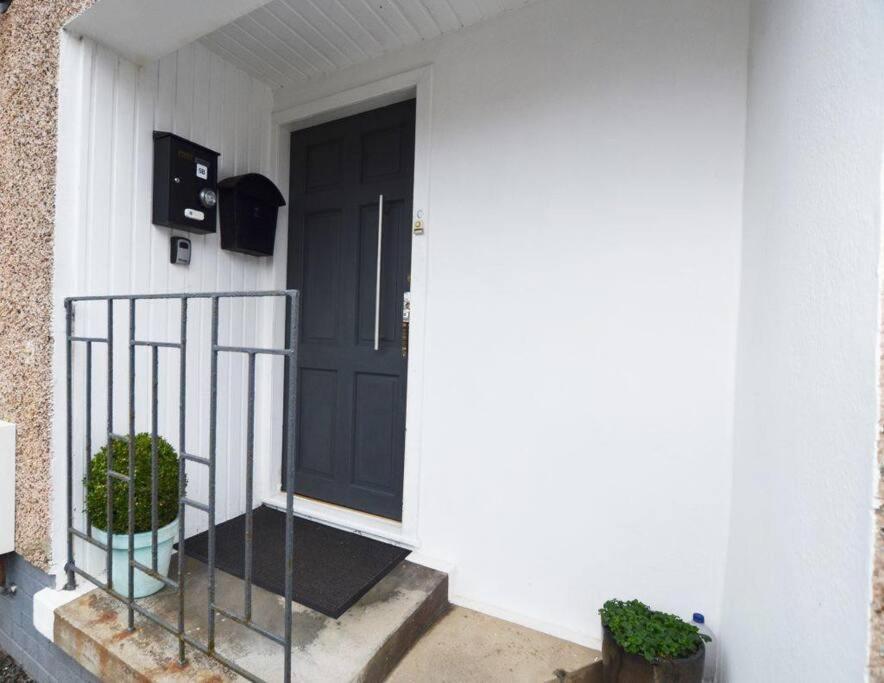 Ideally Located Modern Flat Lejlighed Troon Eksteriør billede